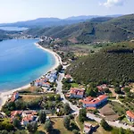 Studios Kofos Limin *