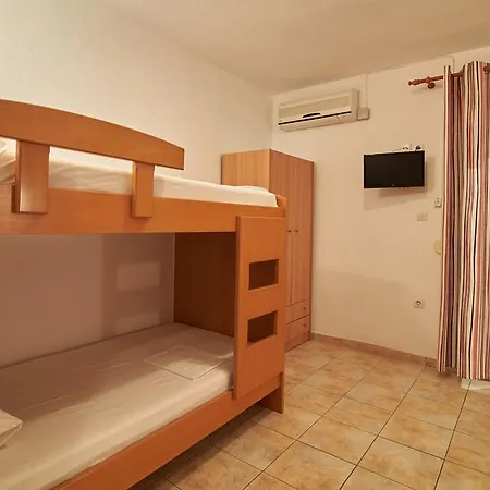 Apartament Kofos Limin *