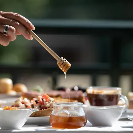 Kofos Limin * ポルト・クウフォ