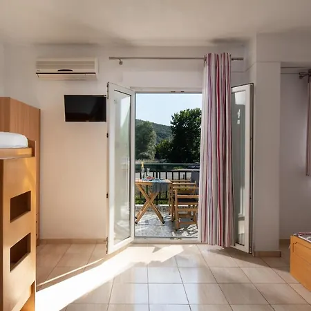 アパート Kofos Limin ポルト・クウフォ