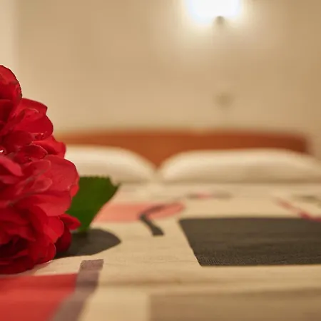 Kofos Limin アパート